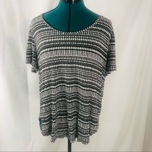 H&M • Short sleeve top • soft • EIC • Large